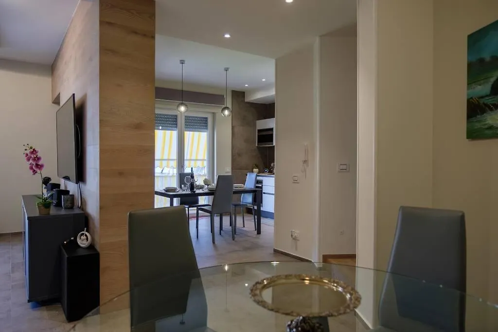 Caruso Luxury Apartment Naples Italy
